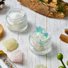 Hoa Kinh inner liners protect contents and reduce contact with glass