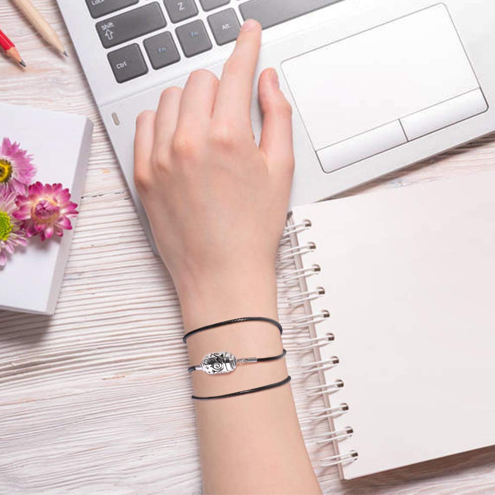 Home-Cloud wear-on-the-go aroma necklace for subtle fragrance anywhere