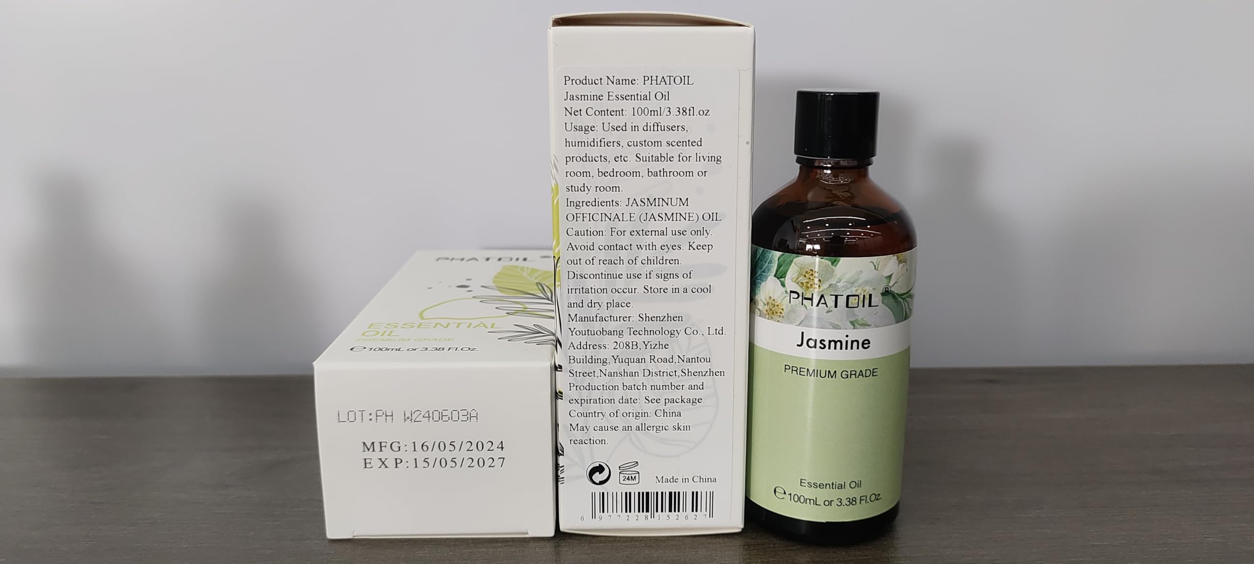 Home diffuser with jasmine oil in use