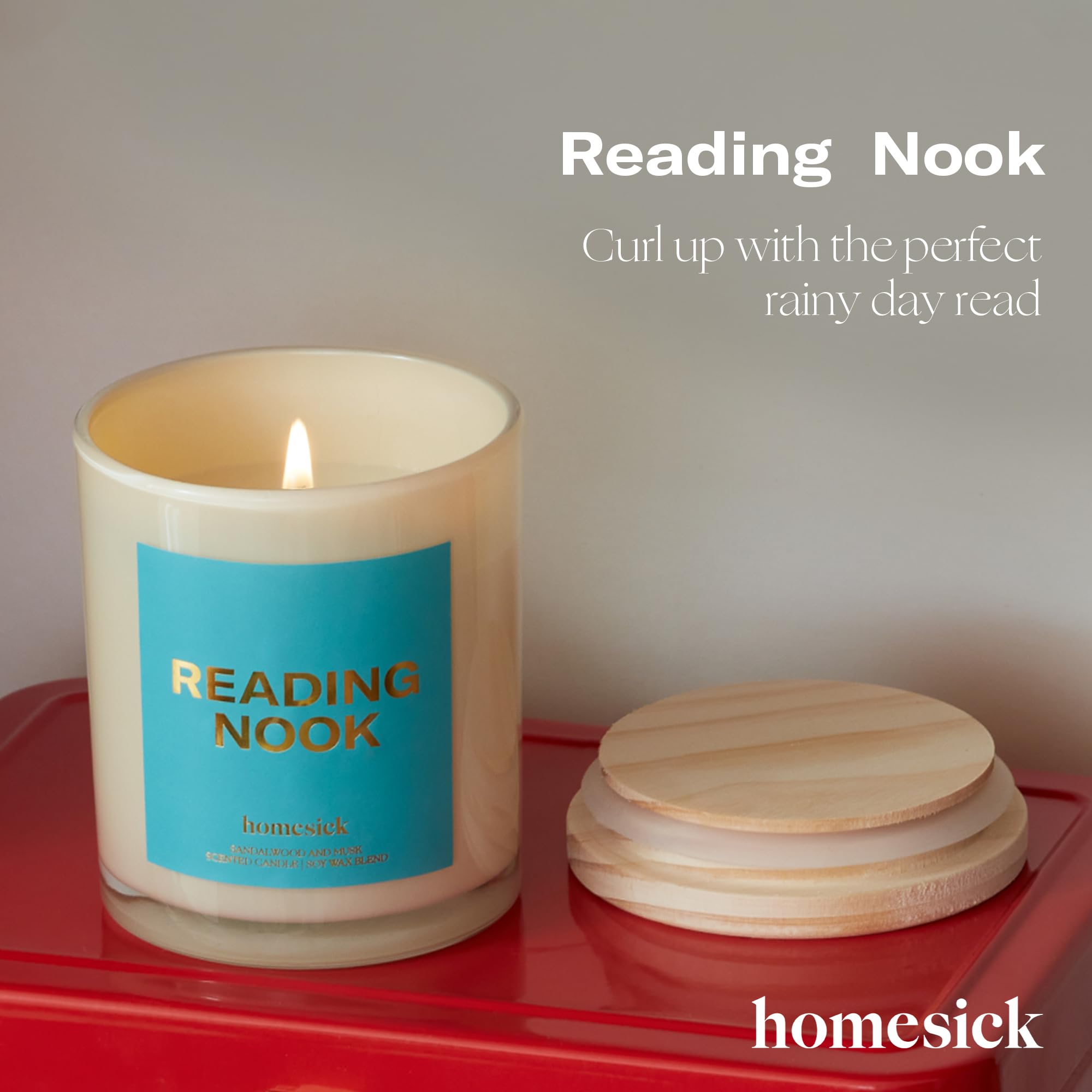 Close-up of sandalwood and musk scent notes for Reading Nook candle