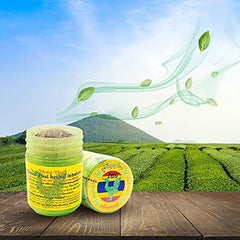 Hong Thai Compound Thai Herb Inhalant travel-friendly setup supports quick aromatherapy rituals anywhere.