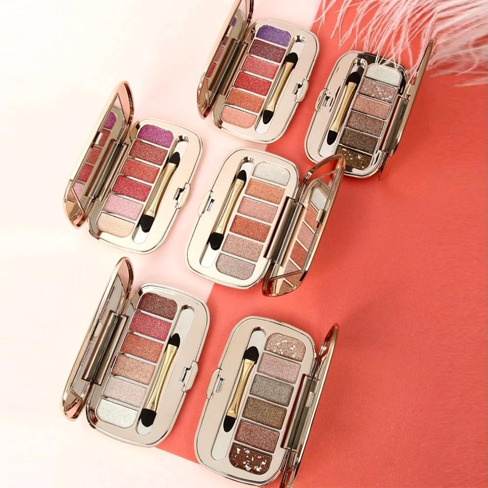 Houksouml Glitter Eyeshadow Palette application shot demonstrates waterproof, long-lasting sparkle.