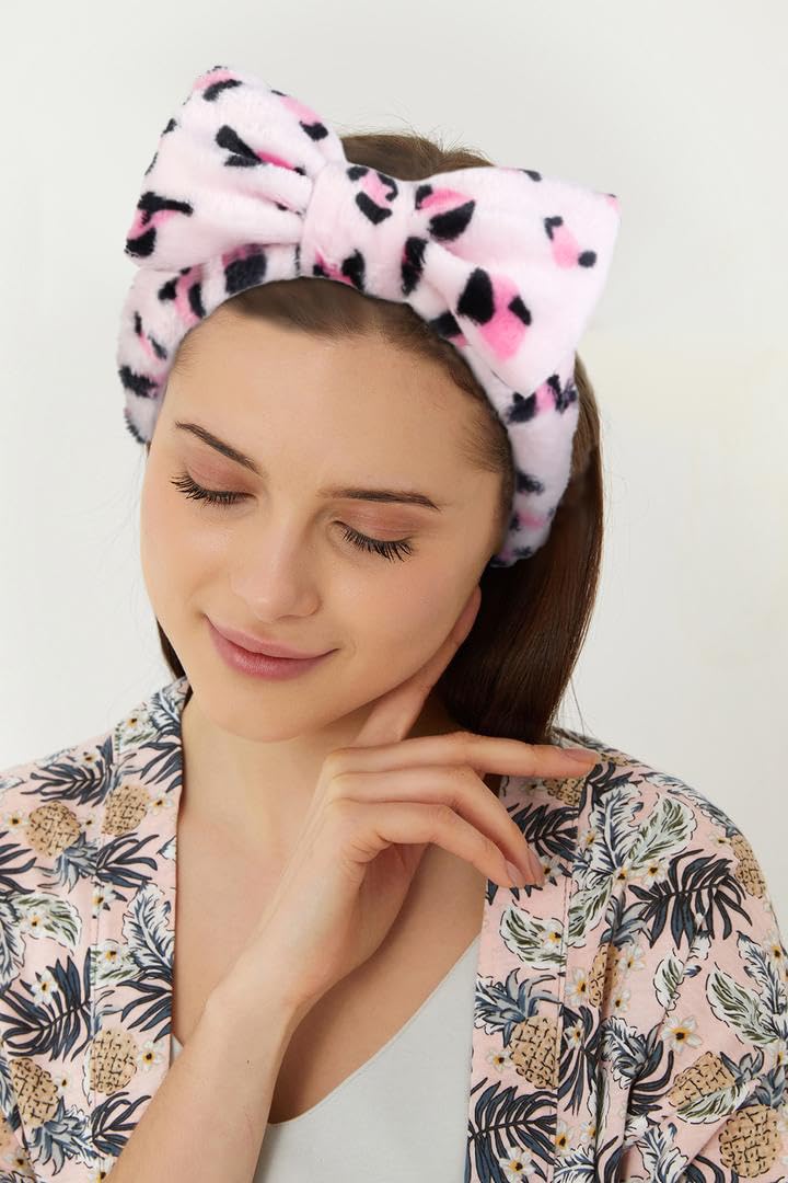 Huachi spa party favor headbands add fun to sleepovers and pampering sessions.