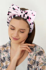 Huachi spa party favor headbands add fun to sleepovers and pampering sessions.