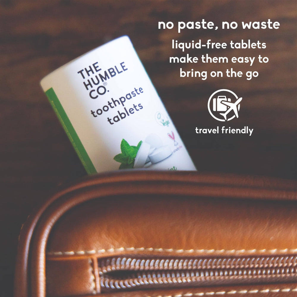 Ingredients highlighting vegan, cruelty-free, PFAS and BPA-free formula