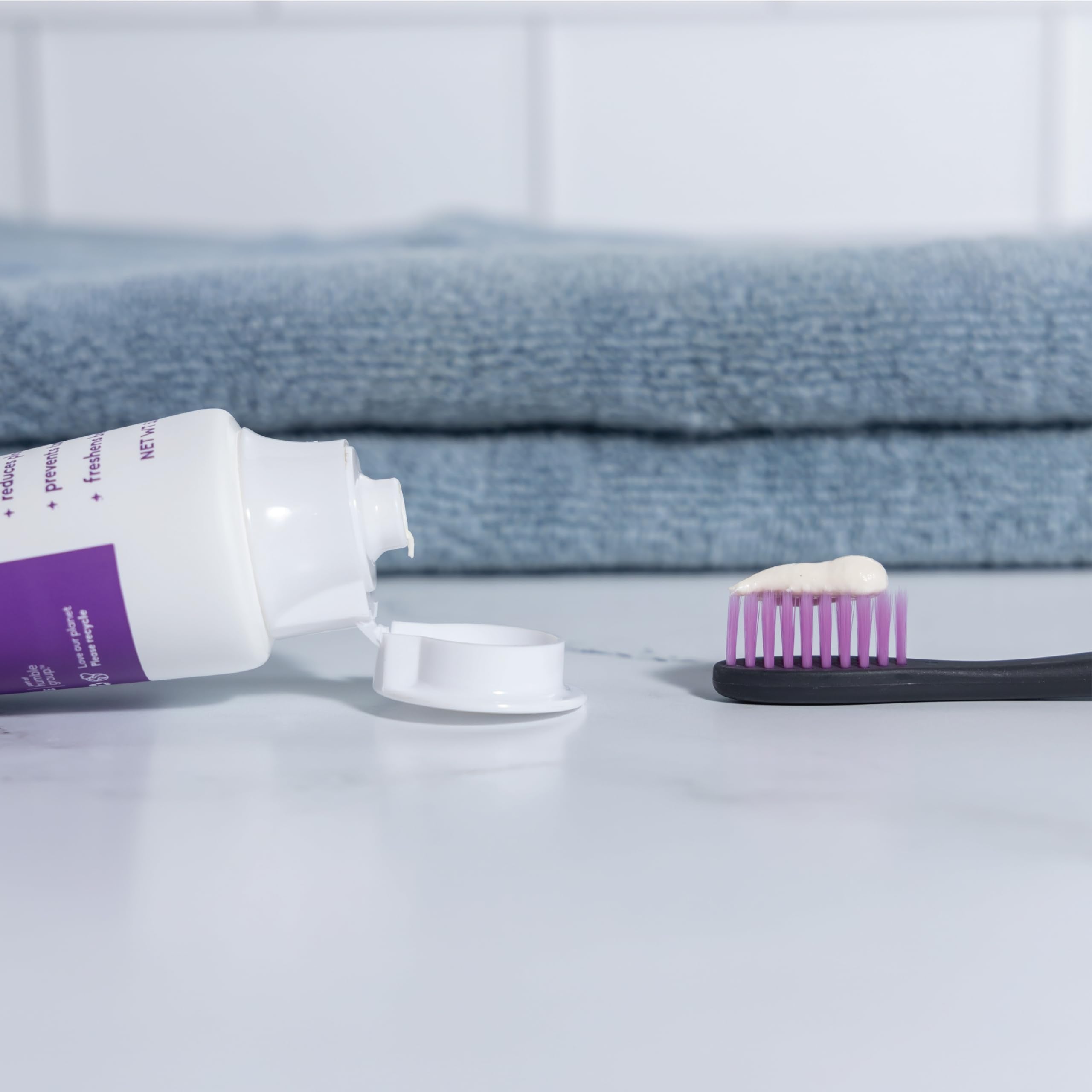 SLS-free vegan cruelty-free packaging and PFAS/BPA-free