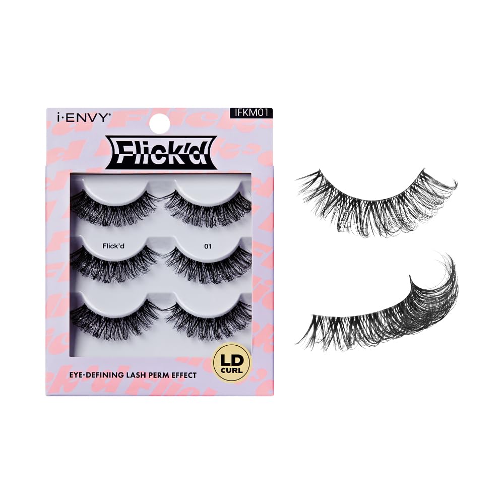 i•ENVY Flick'd LD Curl lashes with clear band for seamless blending and a natural finish.
