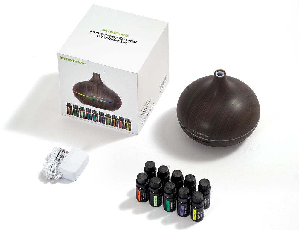 Set of 10 essential oils included with 10 ml bottles
