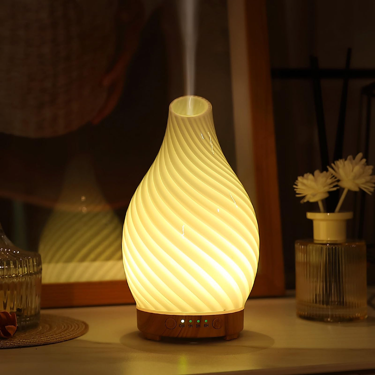 INRORANS 160ml art glass diffuser close-up