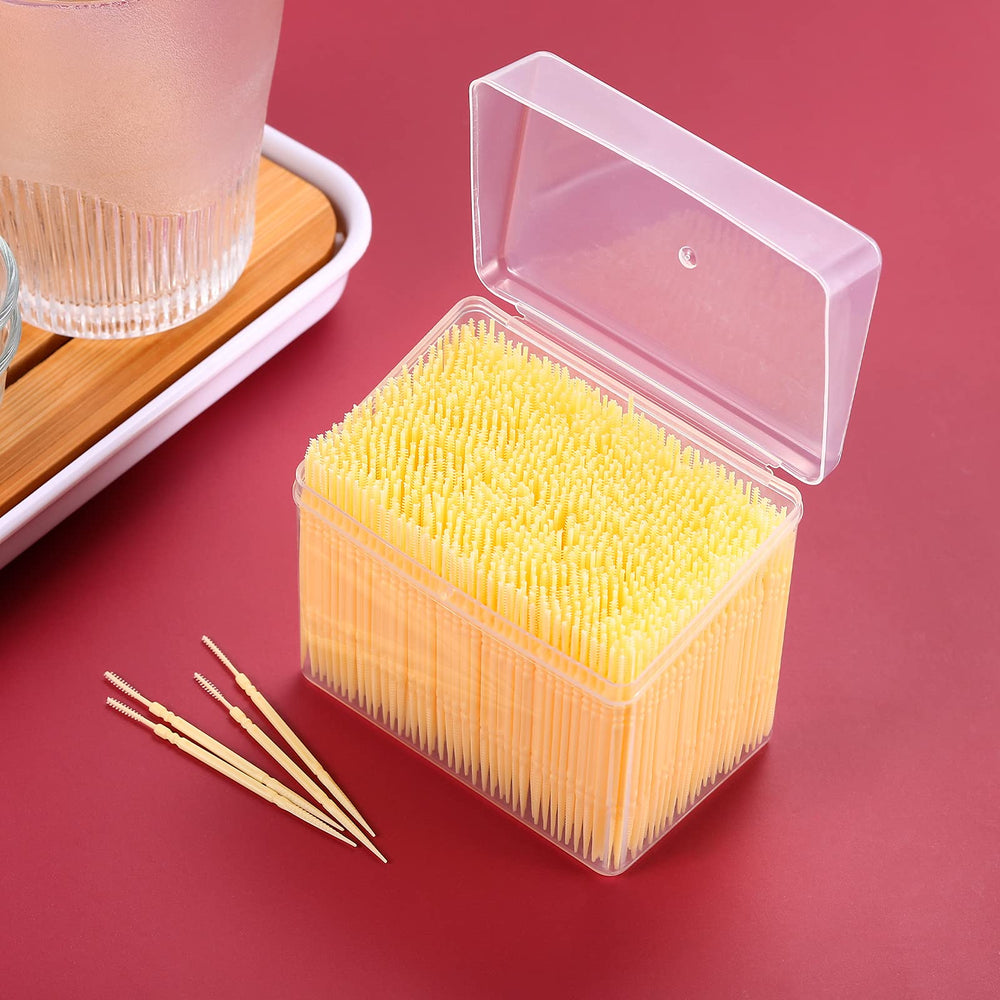 Portable plastic interdental toothpicks for oral cleaning