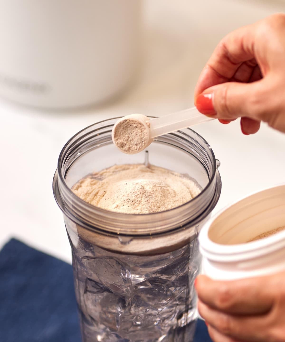 GMP-certified clean ingredients and purity seal
