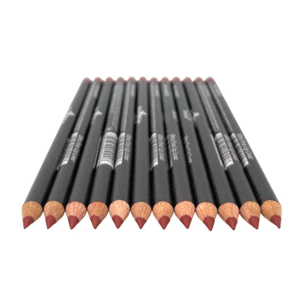 Italia-Deluxe lip liner lip swatch showing deep, rich color and smudge resistance.