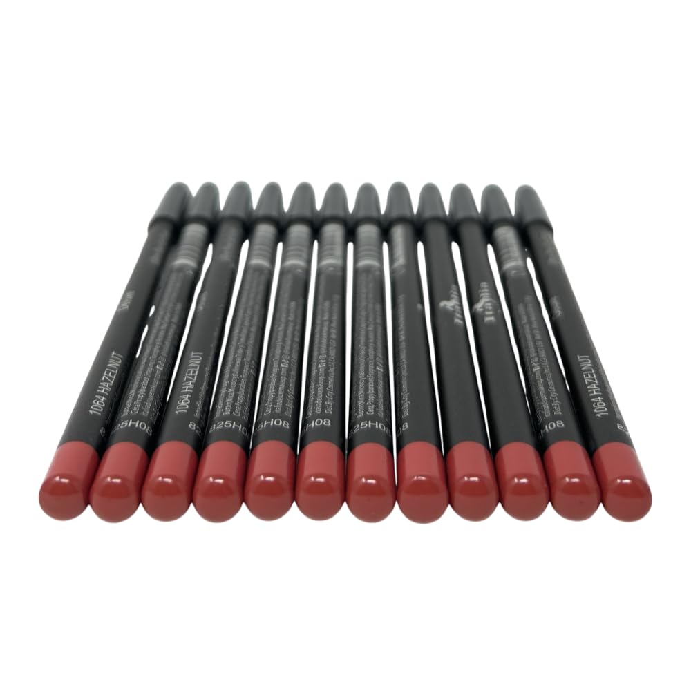 Italia-Deluxe Ultra Fine Lip Liner Hazelnut 1064 close-up showing precise definition for lip shaping