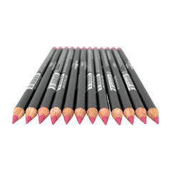 Italia-Deluxe Ultra Fine Lip Liner precision edge demonstrating clean lip definition