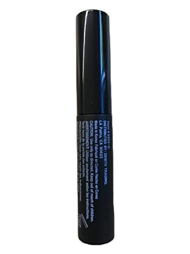 JAIDI Star Glue dark lash-line option enhances definition without clumping.