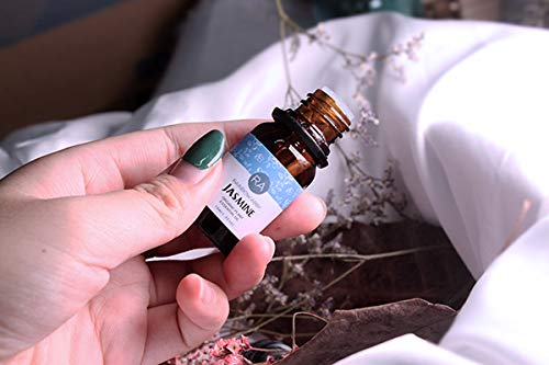 Diffuser emitting Jasmine aroma