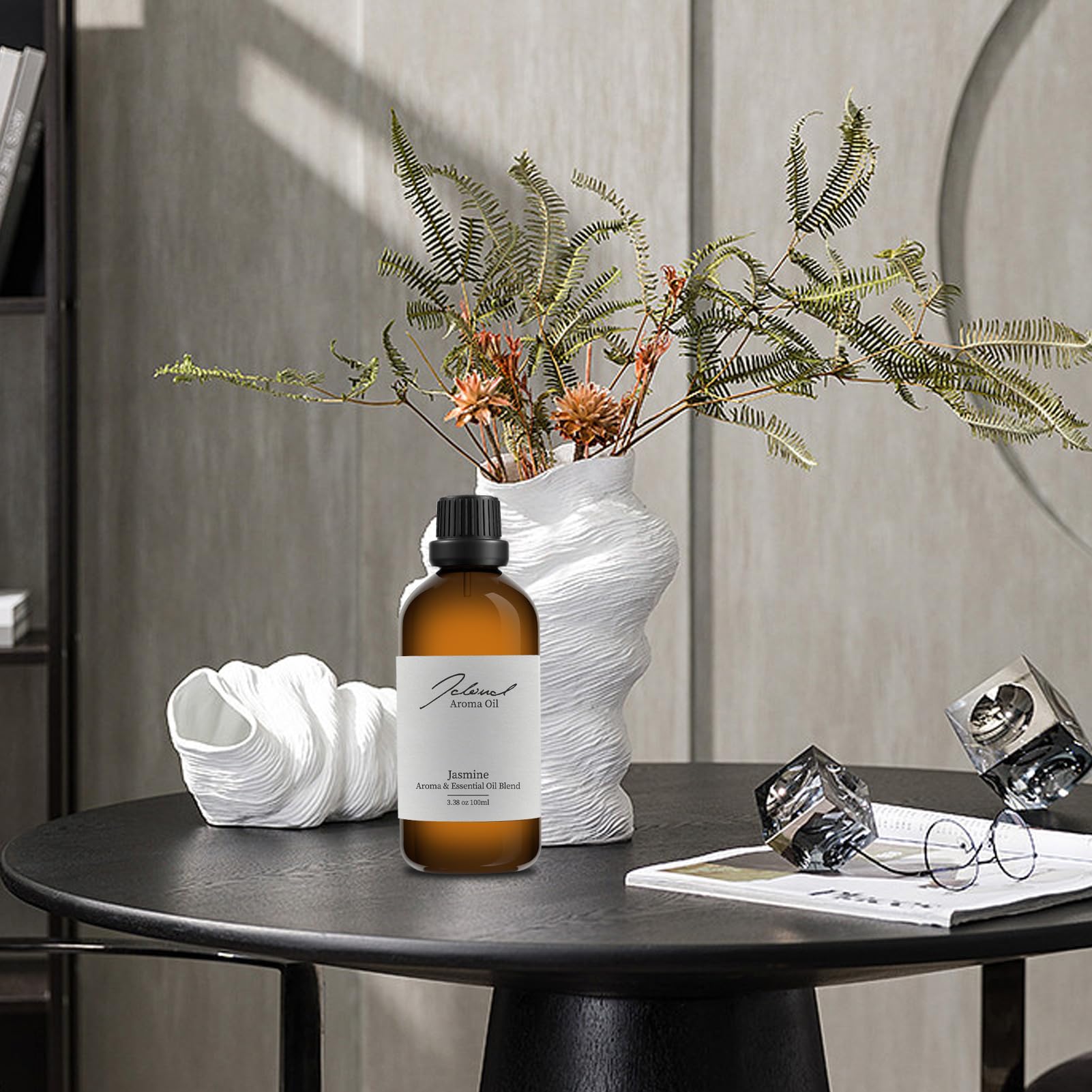 JCLOUD luxury hotel scents diffuser close-up highlighting premium quality.