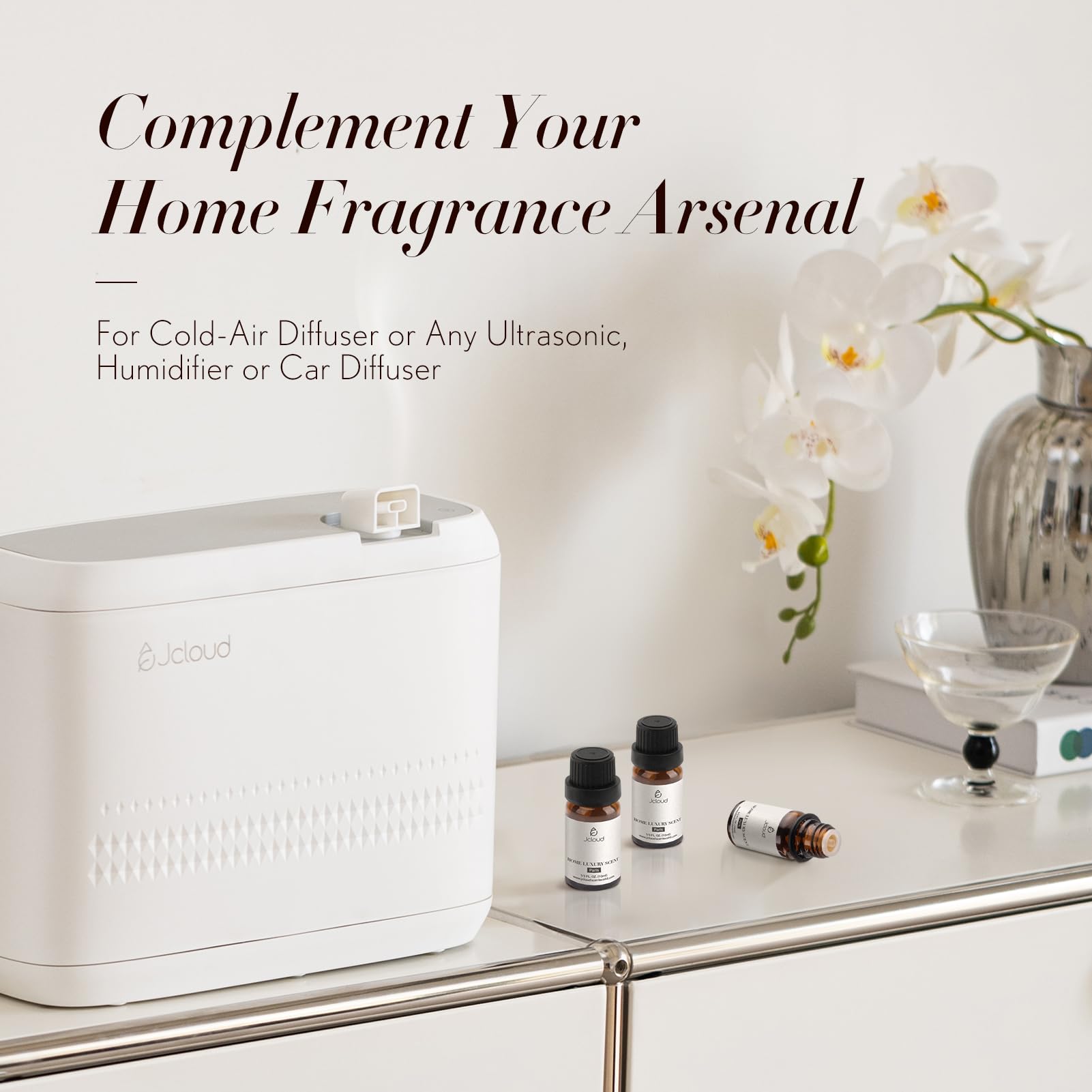 JCLOUD Paris essential oil diffusing in room spa-like home atmosphere