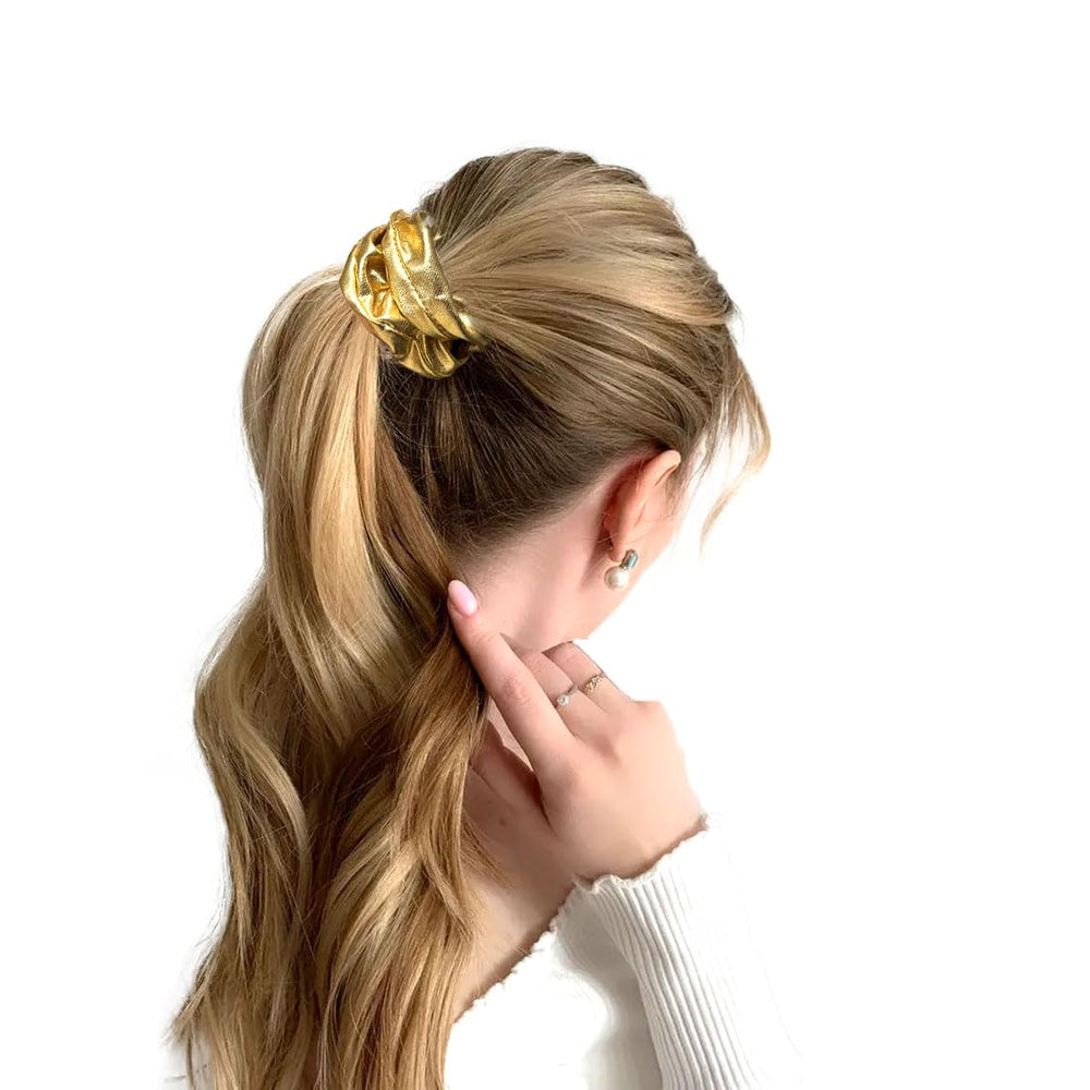 Jeffan pack includes 12 leather sparkly scrunchies: exciting accessory for teams