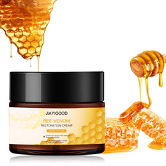 JIAYIGOOD Bee Venom Cream jar close-up showing smooth texture and hydration