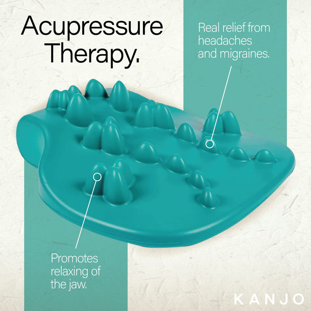 Cushion providing cervical traction and spinal alignment