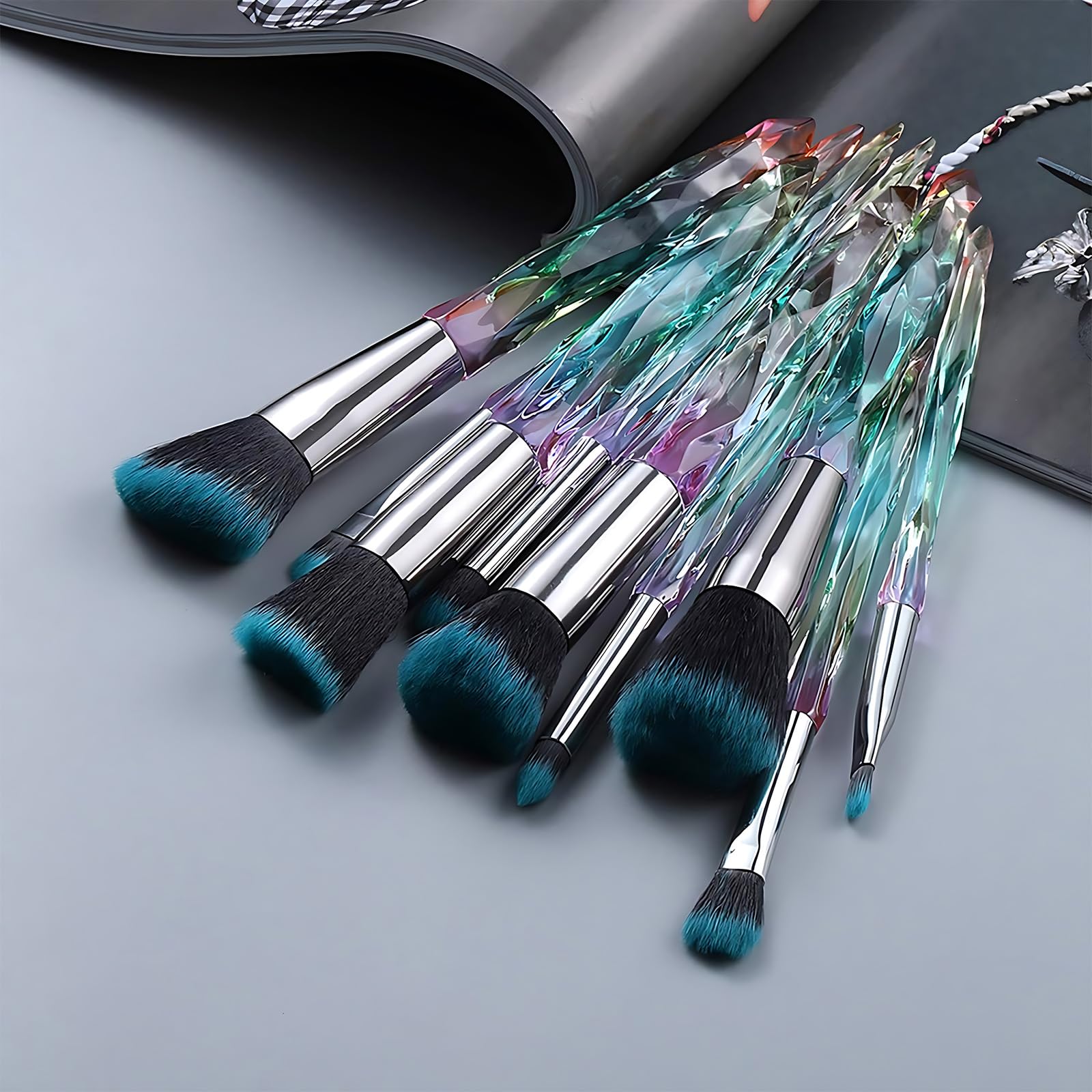 Kingtree crystal-makeup brush gift set ideal for birthdays