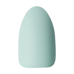 KISS imPRESS Durable, waterproof hold designed for daily activities.