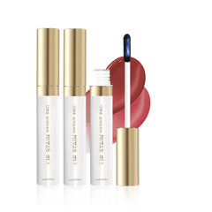KXmzeG Lip Stain Masque being applied for even, tattoo-like color.