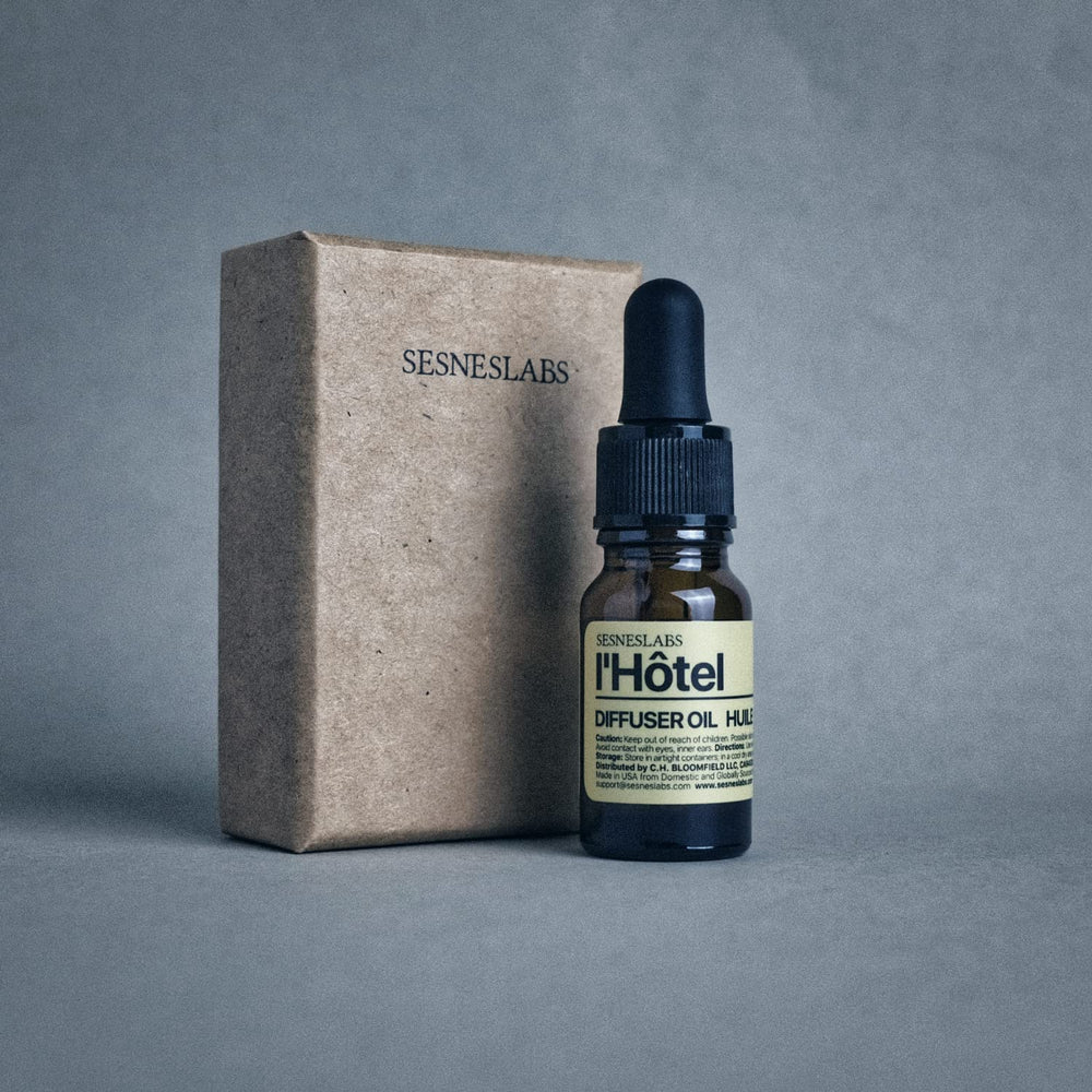 Ultrasonic diffuser in use with l'Hotel Diffuser Oil