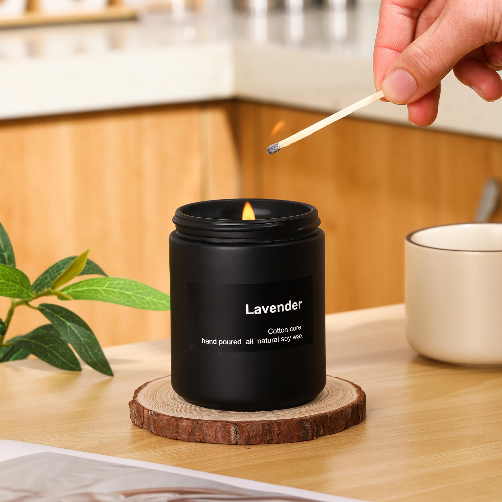 Lead-free wick supports safe, steady fragrance release during burn.