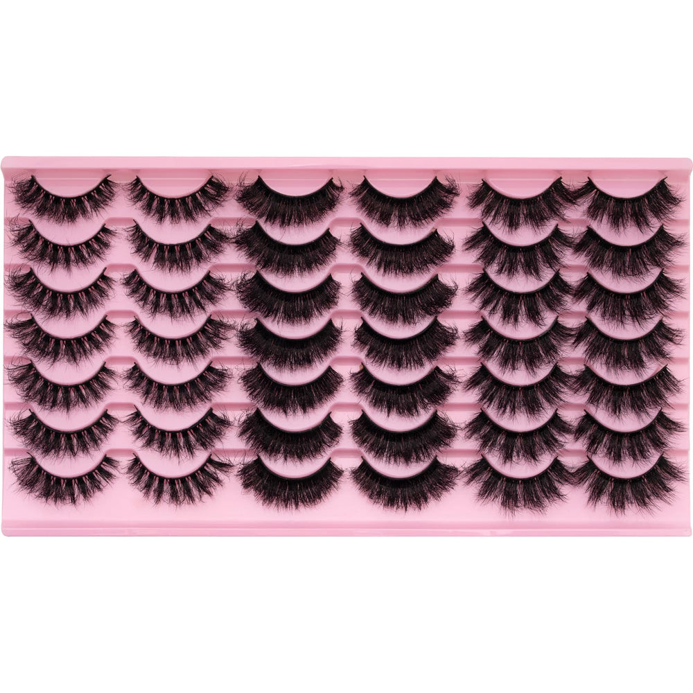 Leafmoon wispy mink lashes soft fluffy finish close-up