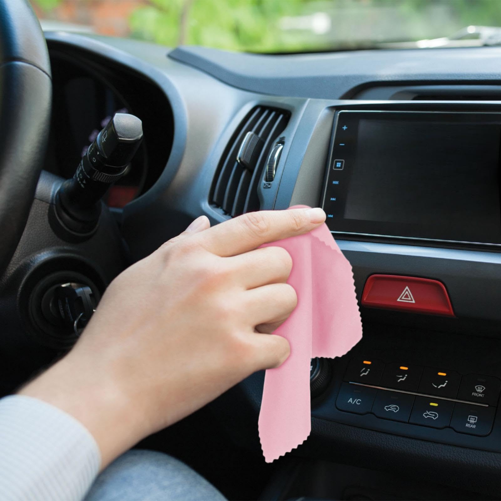 Packaging of 300 pink microfiber cleaning cloths
