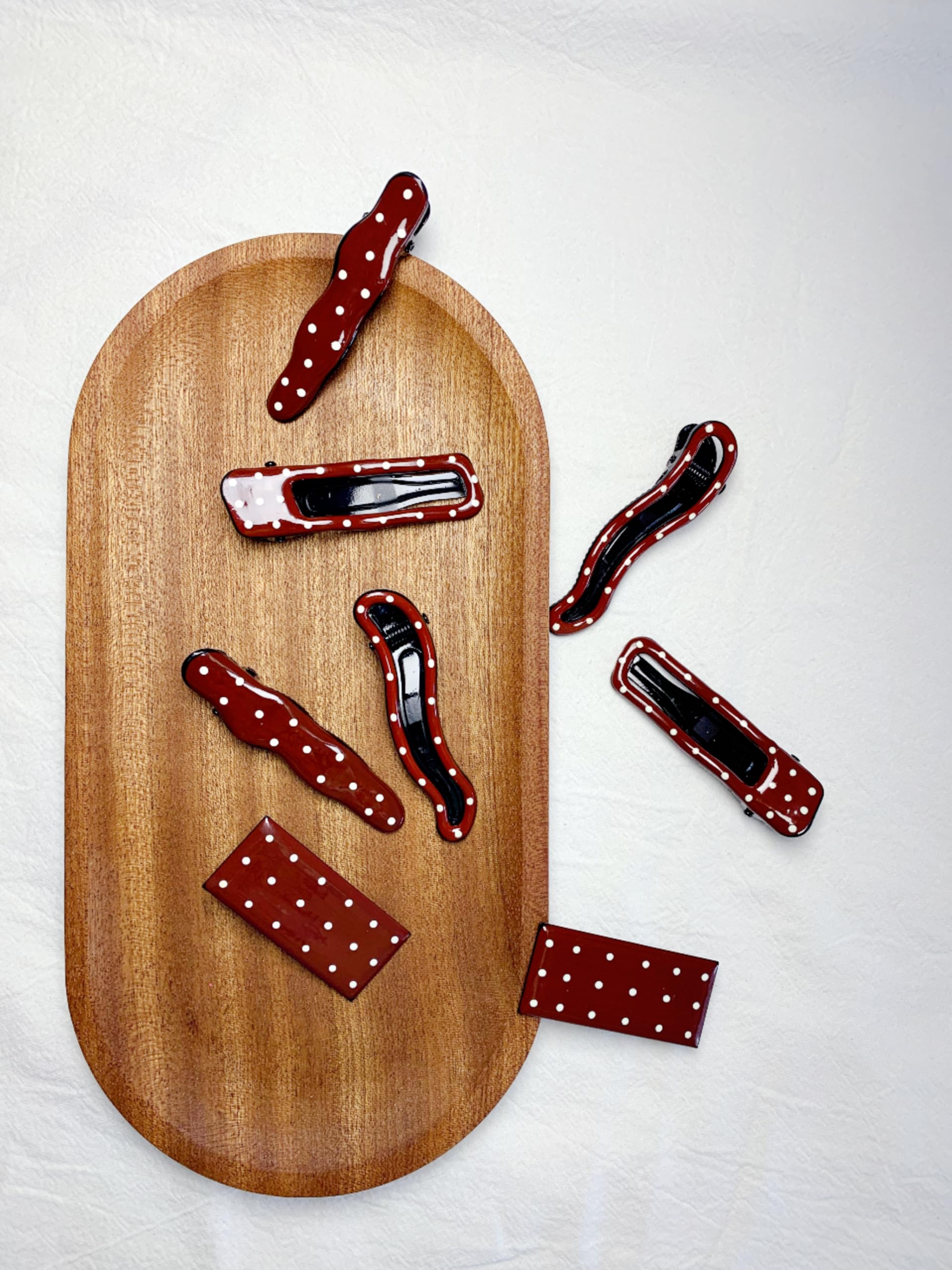 Lemeilleur duck-teeth metal hair clip ideal for versatile day-to-night styling