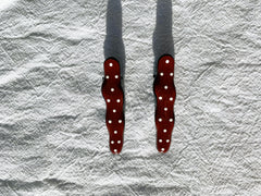 Lemeilleur thick-thin hair-friendly barrette enables quick, reliable updos