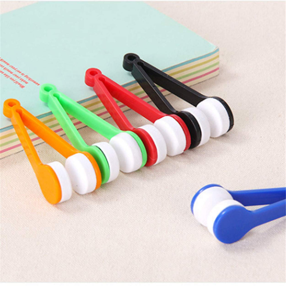 Packaging for 12-piece LERORO glasses cleaner clips