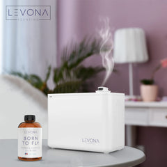 Notes of clove and praline in Born to Fly diffuser oil