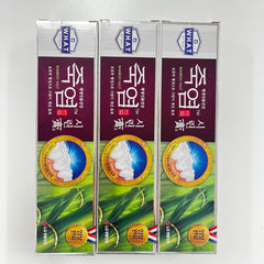 Packaging variations: previous or updated design