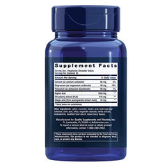 Close-up of alginic acid and potassium bicarbonate ingredients