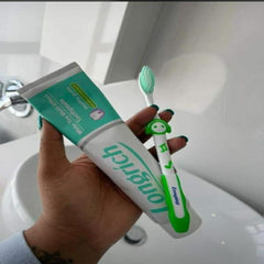 Close-up of Longrich Toothpaste White Tea Multi-Effect toothpaste texture