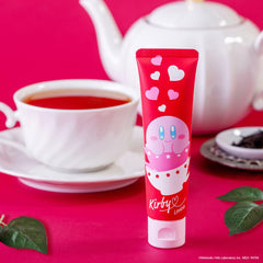 Lovisia Kirby hand application scene demonstrating quick hydration after washing