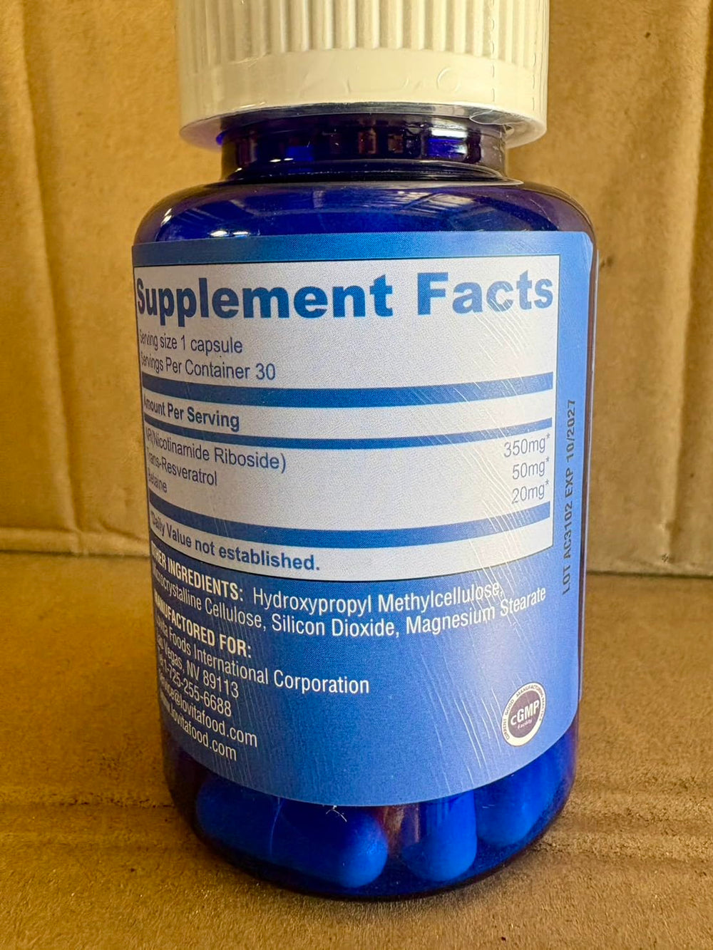 NAD+ boosting supplements with Trans-Resveratrol and Betaine