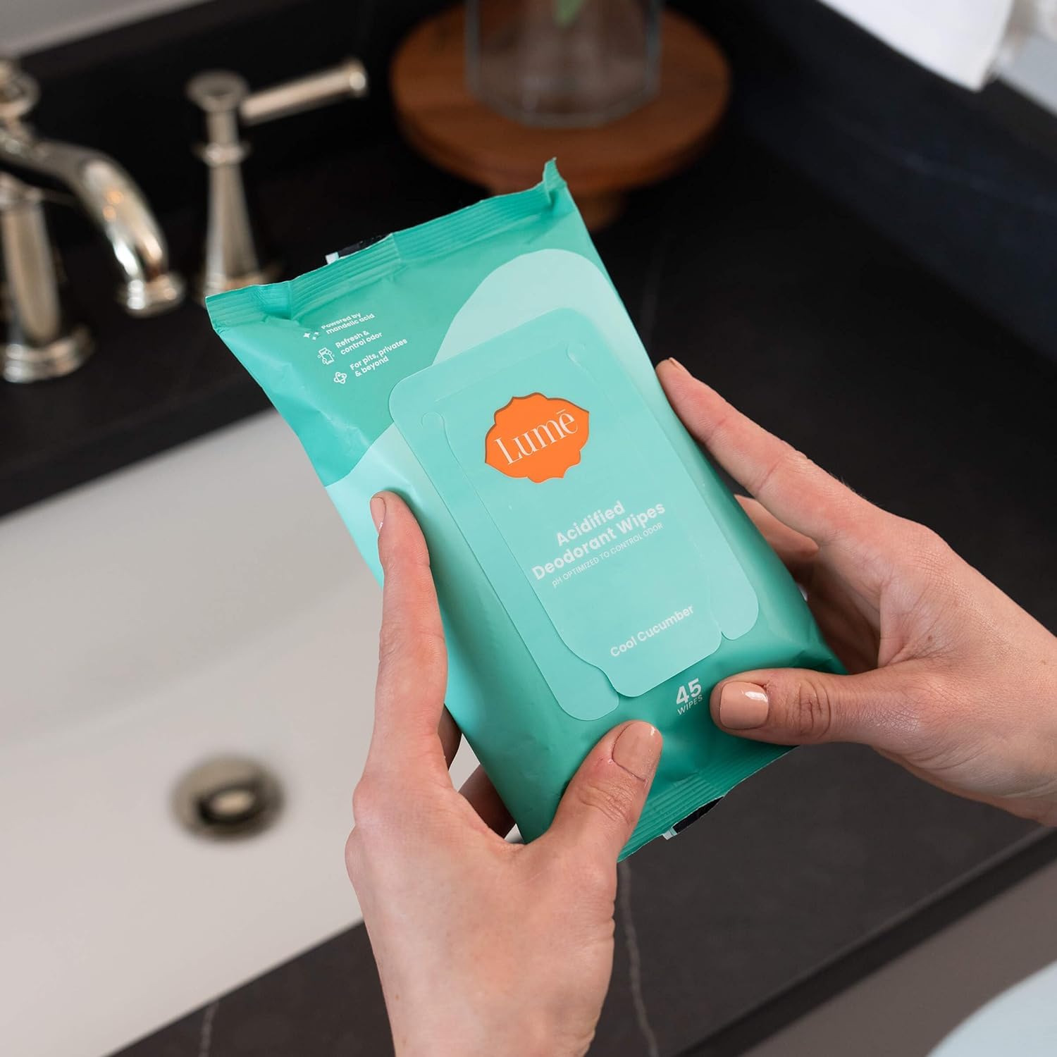 Lume undercarriage wipe demonstrates all-day odor protection potential.