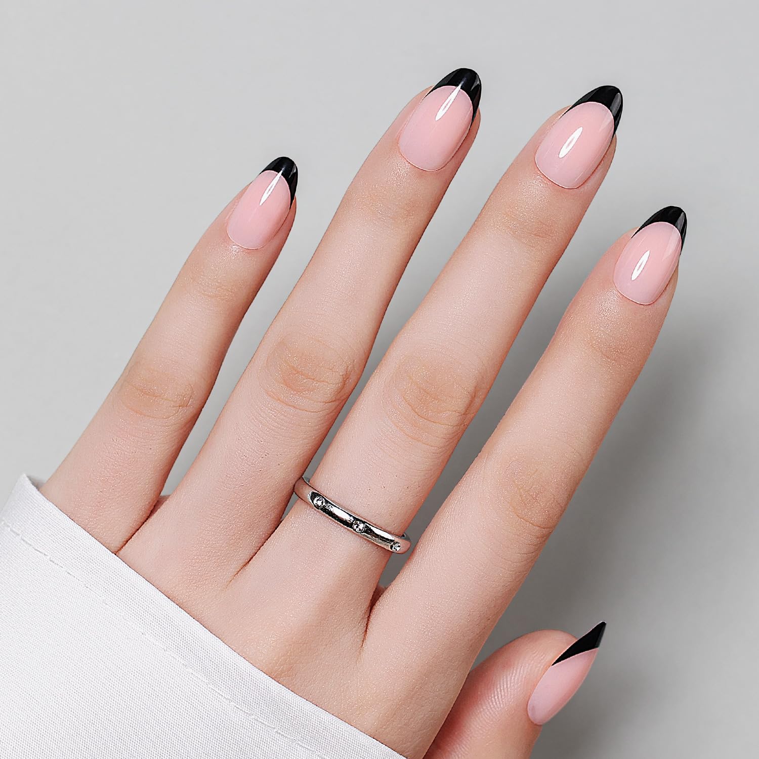 Luxbon Short Almond Press-On Nails kit showing full-size range for versatile home manicure