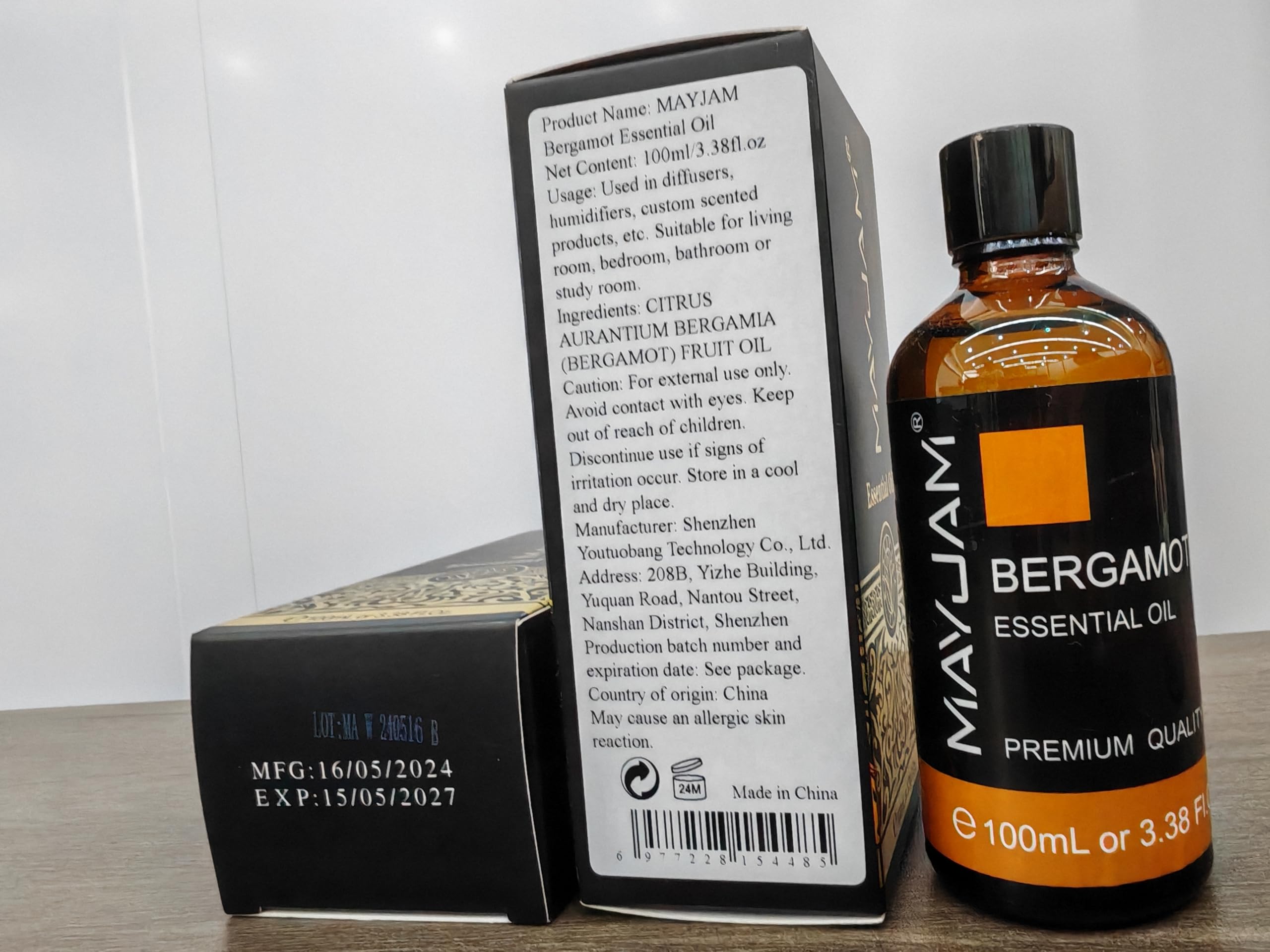 Amber glass bottle and dropper for MAYJAM Bergamot oil