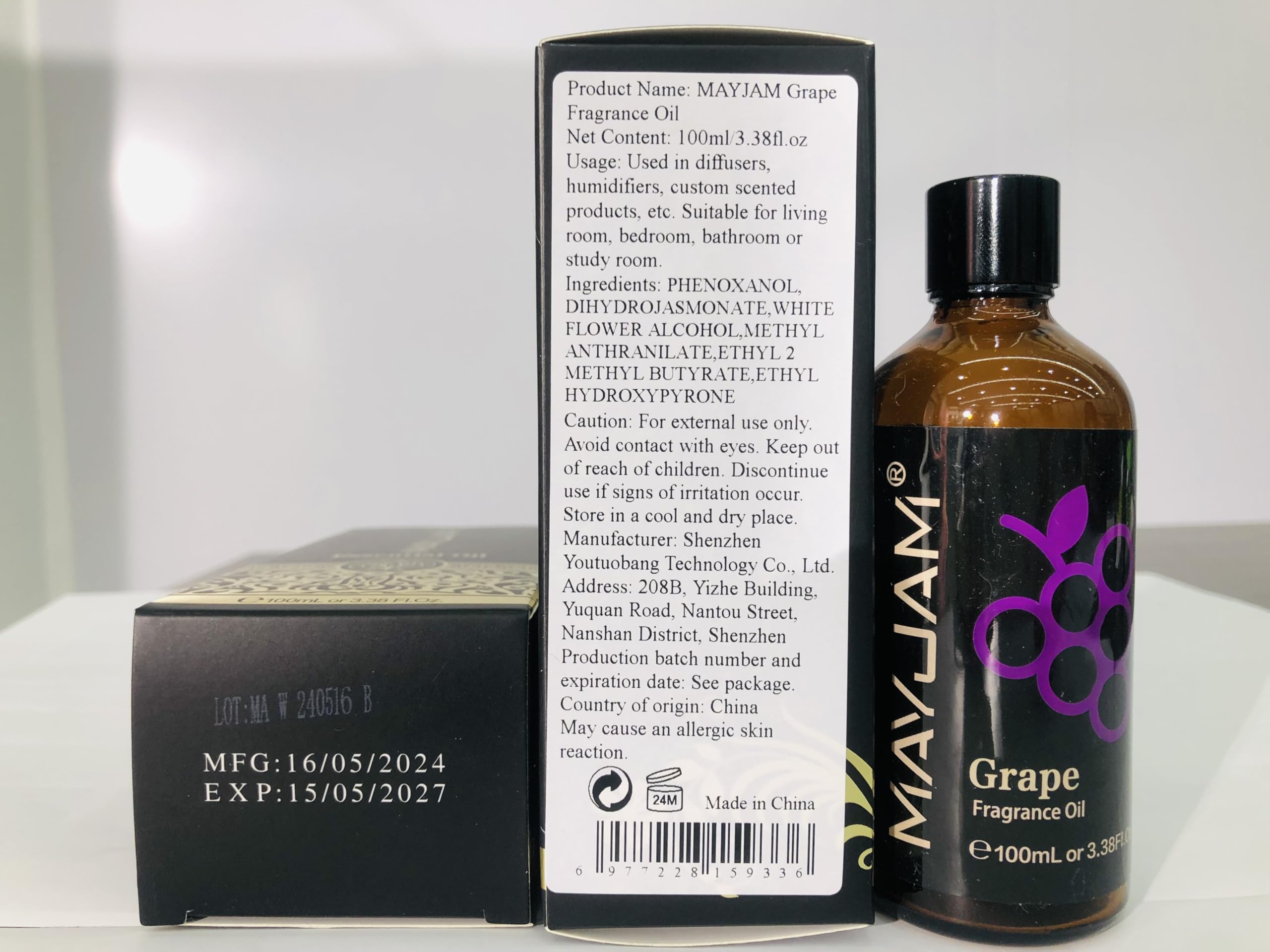 Home fragrance setup with MAYJAM Grape fragrance oil in diffuser