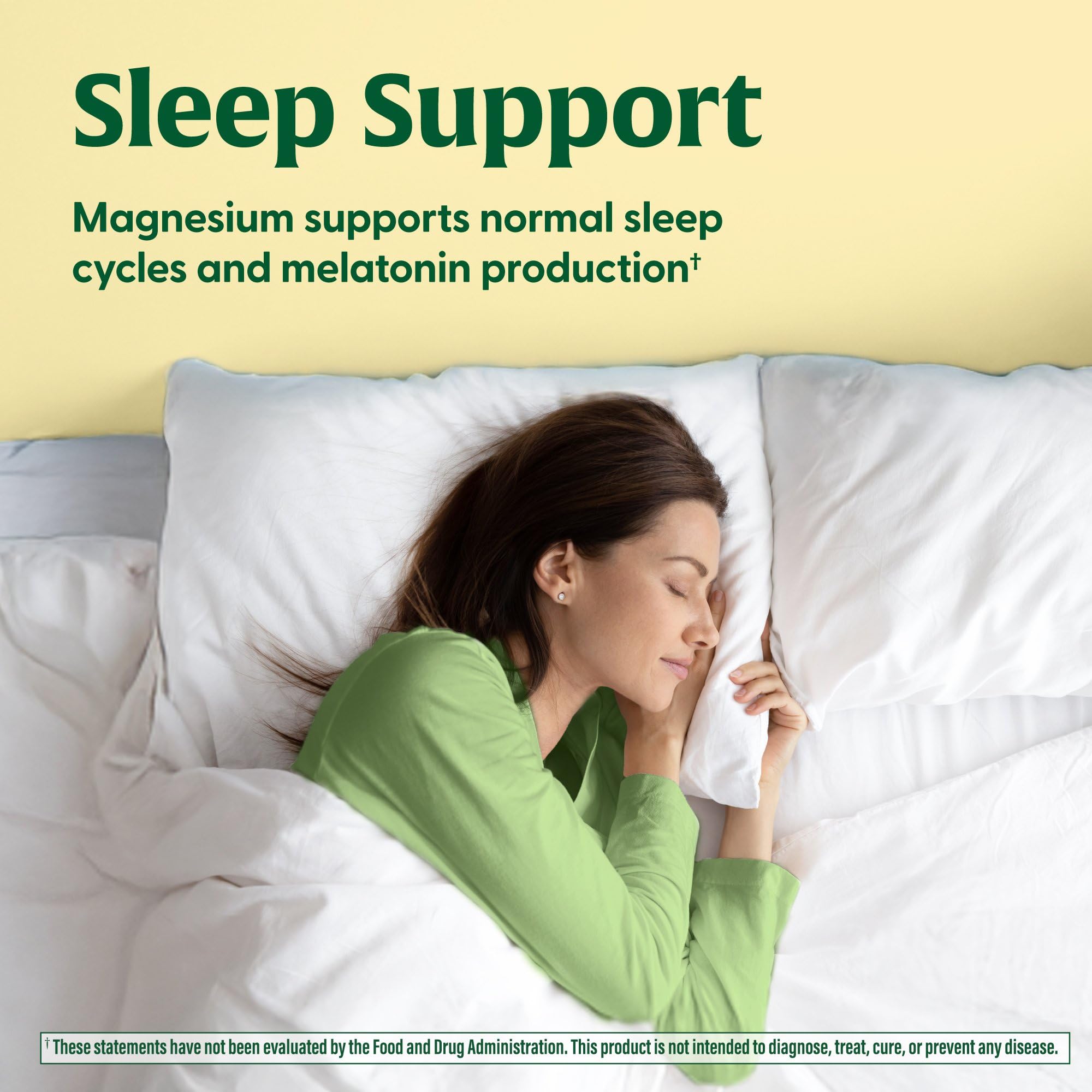 Blueberries on label highlighting natural polyphenols