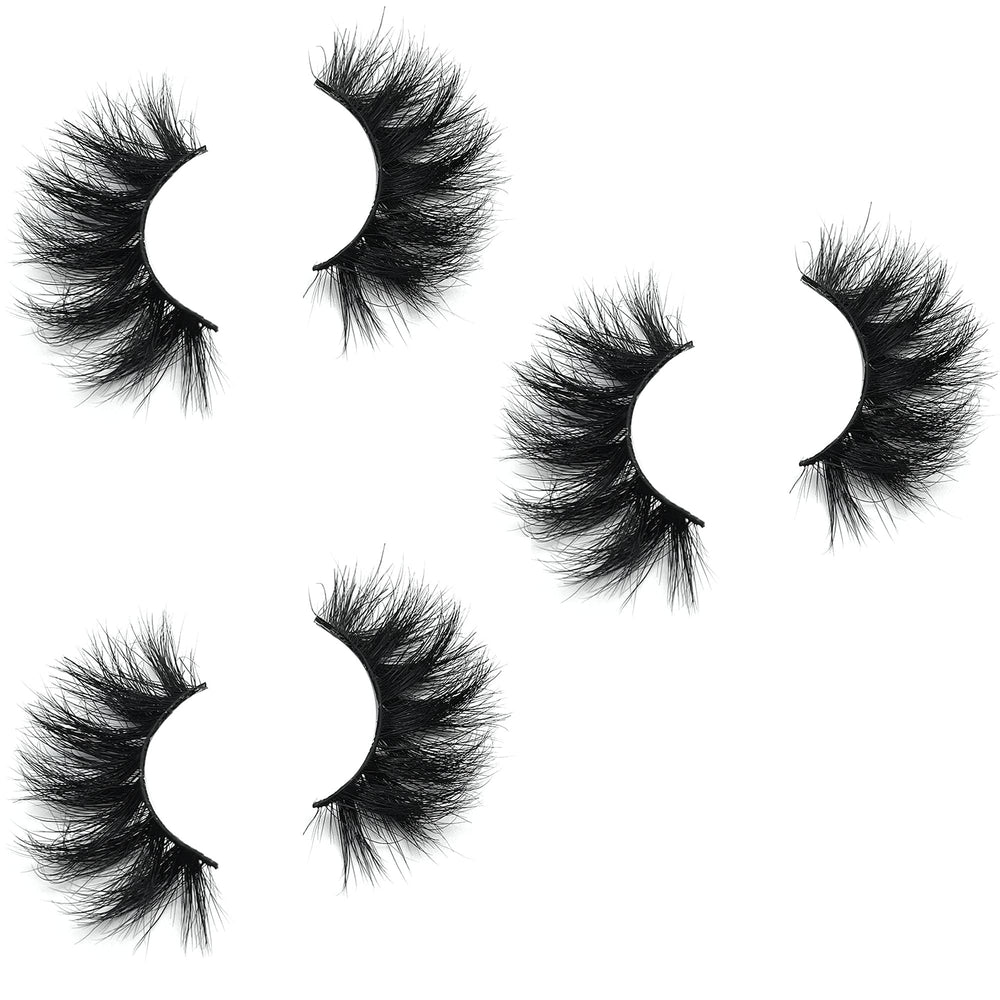 Cruelty-free Mikiwi lashes with ultra-soft hair for luxury style