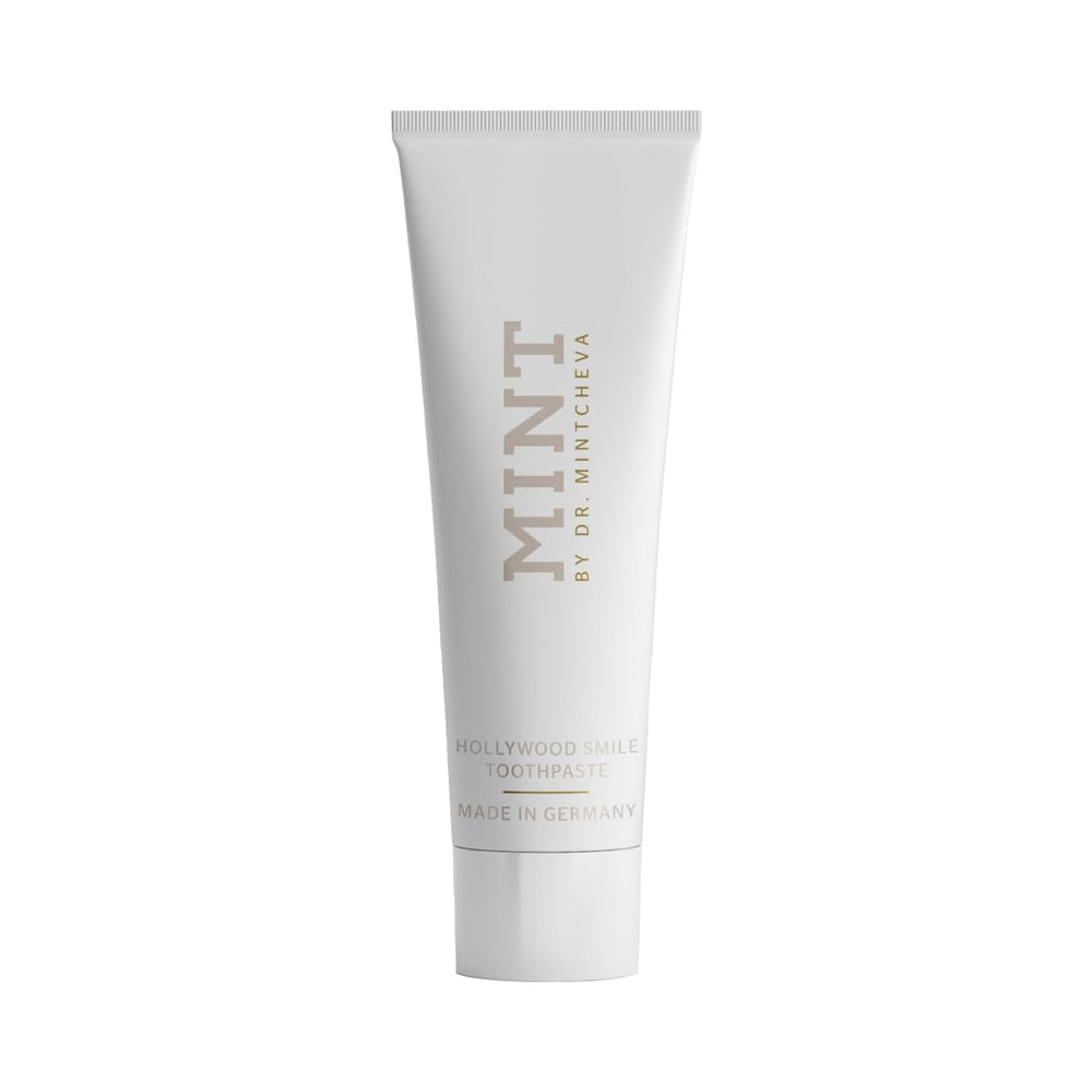 Mint Hollywood Smile Toothpaste 85ml bottle close-up