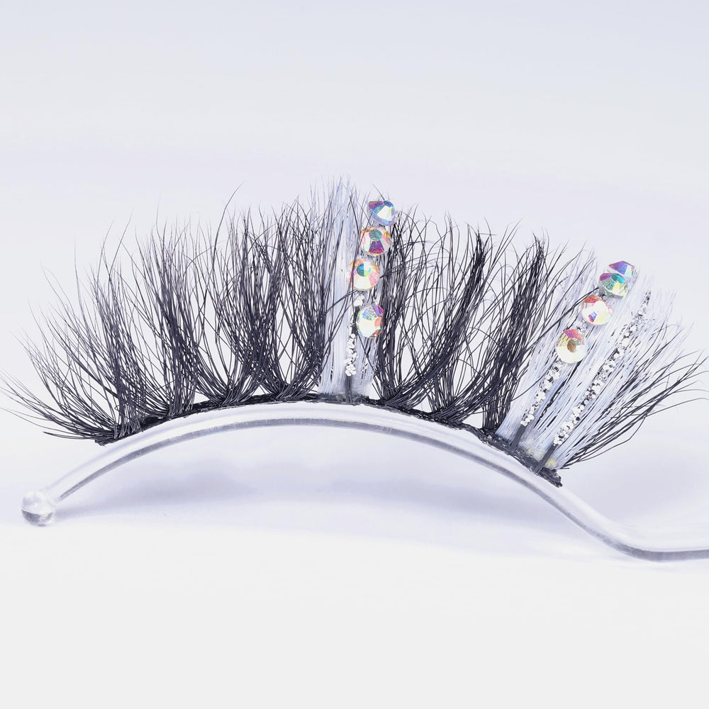 Miss Kiss soft cotton band lashes provide comfortable wear for long beauty routines.