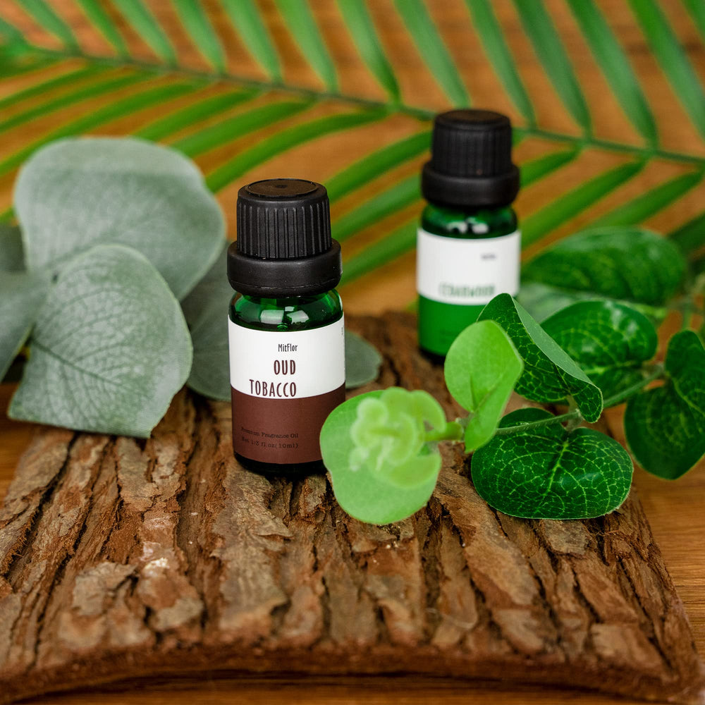 Cedarwood scented oil bottle (10ml)